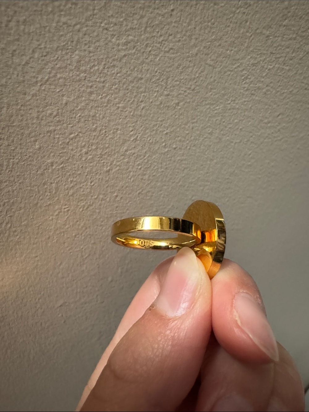 Beautiful ring - Picture 4 of 4